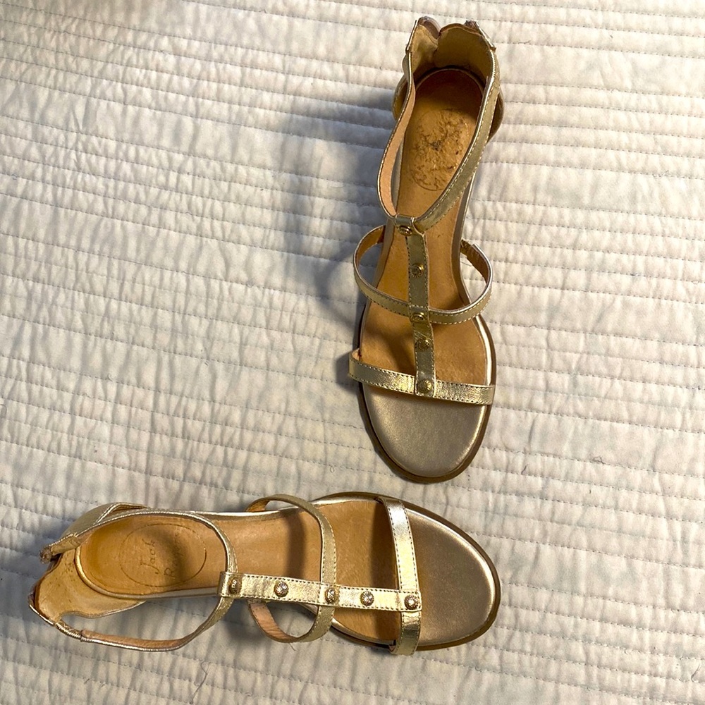 Women’s Jack Rogers Julia Gold Leather Block Heel